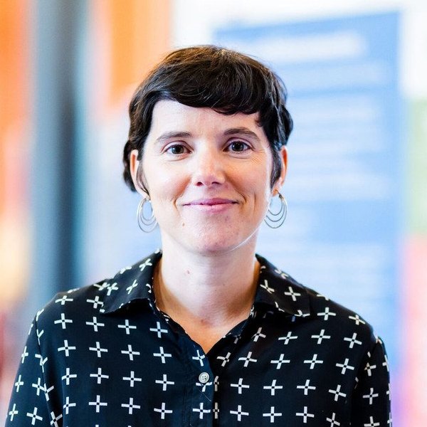 Dr Berta Vall